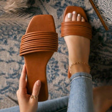 Load image into Gallery viewer, Slides Women Flip Flops Shoes Slippers Rhinestones Sandals Slide Diamond Slipper Slide Open Toe Flat Sandals With Clear Rhinestone Flip Flops Fashion Casual Slip On Party Shoes