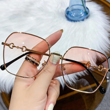 将图片加载到图库查看器,Small Oval Retro Sunglasses for Men and Women Polygon Mirrored Lens Fashionable & Korean Style Women's Sunglasses New Personality & Trending Sunglasses Of Same Style UV Protection Sunglasses