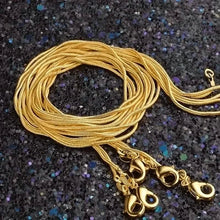 Load image into Gallery viewer, Snake Chain Necklace For Men And Women