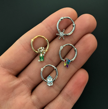 Load image into Gallery viewer, 16G 3/8 Snowman Winter Holiday Christmas Septum Clicker