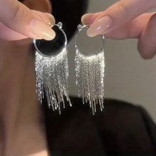 将图片加载到图库查看器,Sparkling Tassel Design Dangle Earrings