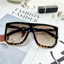 Load image into Gallery viewer, Square Shape Sunglasses For Women New Fashionable New & Oversized Sun Glasses For Female In Different Shades For Men & Women oversized square glasses for men/women