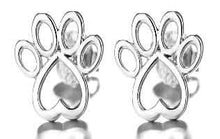 将图片加载到图库查看器,Sterling Silver Paw Stud Earrings
