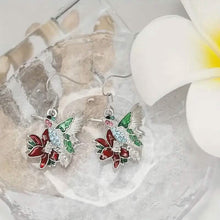 将图片加载到图库查看器,Stylish Hummingbird and Saffron Earrings