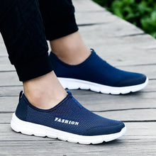 将图片加载到图库查看器,Summer Breathable Comfortable Mesh Running Mens Shoes Trainers Walking Outdoor Sport Men Sneakers Running Shoes Ultra Lightweight Breathable Walking Shoes Non Slip Athletic Fashion Sneakers