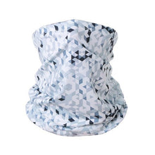 Load image into Gallery viewer, Summer Men Women Camouflage Bandana Half Face Mask Neck Gaiter Cover Face Scarf Cycling Hunting Fishing Balaclava Scarf Unisex Men Women Bandanas Polyester Breathable Windproof Anti UV Neck Cover Camping Hiking Climbing Face Mask