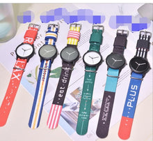 将图片加载到图库查看器,Summer Style Canvas Women Quartz Watch New Fashion Casual Wristwatches Woman Outdoor Unisex Watches Casual Sports Wrist Watch With Nylon Strap Elegant Design