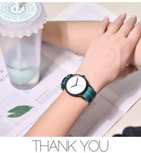 将图片加载到图库查看器,Summer Style Canvas Women Quartz Watch New Fashion Casual Wristwatches Woman Outdoor Unisex Watches Casual Sports Wrist Watch With Nylon Strap Elegant Design