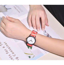 将图片加载到图库查看器,Summer Style Canvas Women Quartz Watch New Fashion Casual Wristwatches Woman Outdoor Unisex Watches Casual Sports Wrist Watch With Nylon Strap Elegant Design