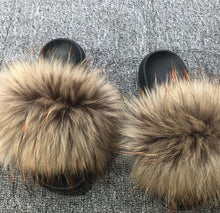 Load image into Gallery viewer, Summer Women Fox Fur Slippers Indoor Slides Fashion Flip Flops Casual Sandals Furry Fluffy Plush Slides Lightweight House Slippers Fluffy Sandals Outdoor Indoor Women Shoes