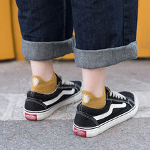 Load image into Gallery viewer, Summer Women's Socks Cute Flower Socks Simple Solid Color Socks Women's Long Socks Funny Breathable Socks For Men And Women