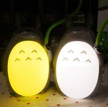 将图片加载到图库查看器,Totoro USB Rechargeable Table Lamp