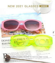 将图片加载到图库查看器,Trendy Sunglasses for Women Men Model Design Sunglasses For Women New Branded Designer Glasses For Women/Men New Retro Eyewear for Women