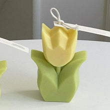 Load image into Gallery viewer, Tulip Candle Aroma Decoration Wedding Souvenir Birthday Gift Decoration Candles Handmade Delicate Tulip Flower Shape Candle Perfect for Birthday Party Wedding Spa Home Decor