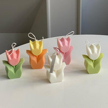 Load image into Gallery viewer, Tulip Candle Aroma Decoration Wedding Souvenir Birthday Gift Decoration Candles Handmade Delicate Tulip Flower Shape Candle Perfect for Birthday Party Wedding Spa Home Decor