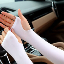 Load image into Gallery viewer, Two Pairs Of Arm Sleeve Sunscreen Cuff Arm Sleeves UV Sun Protect Anti-Slip Summer Men Women Gloves Summer Arm Sleeves Cover Unisex Cooling Sleeves Sports Workout Outdoor Sleeves