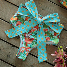 将图片加载到图库查看器,Two-Pieces Women Floral Push-Up Padded Bra Ruffles Bikini Set Swimsuit Swimwear Bathing Suit Beachwear Floral Printed Swimsuit Knotted String Triangle Bikini Tie Side High Cut Cheeky Bikini Set
