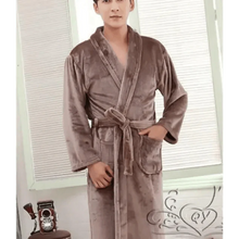 将图片加载到图库查看器,Unisex Comfortable Fleece Soft Bathrobes Elegant Sleepwear For Men And Women Winter Indoor Warm Bathrobe