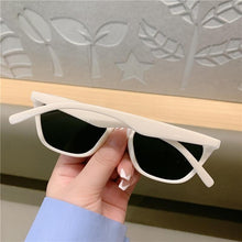 将图片加载到图库查看器,Vintage Narrow Cat Eye Sunglasses Cat's Eye Style Sunglasses For Women New Retro Style & Fashionable & Designer Shades Of Glasses Elegant Sunglasses