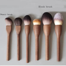 将图片加载到图库查看器,Vintage Style 1Pcs European Wood Handle Makeup Brush High Quality Loose Powder Brush Foundation Brush Super Soft Theatre Makeup