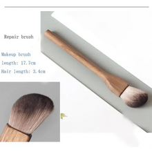 将图片加载到图库查看器,Vintage Style 1Pcs European Wood Handle Makeup Brush High Quality Loose Powder Brush Foundation Brush Super Soft Theatre Makeup