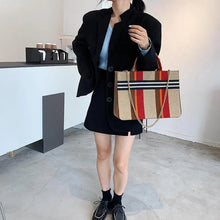 Load image into Gallery viewer, Vintage Style Canvas Handbags Casual Ladies Bags With Large Capacity Shoulder Bags Fashionable Crossbody Bags for Women