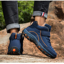 将图片加载到图库查看器,Waterproof Winter Mens Boots With Fur Warm Snow Mens Womens Boots Winter Work Casual Shoes High Top Winter Snow Boots Warm Fur Lined Winter Water-Resistan Ankle Booties