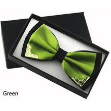 Load image into Gallery viewer, White Men Elegant Polyester Butterfly Bowtie Metal Corners Wedding Bowtie Party Bow Ties