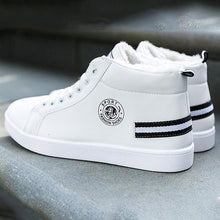 将图片加载到图库查看器,White Men Winter Plush Shoes Boys Comfort Sneakers Leather High Top Sneakers Trendy Style Casual Shoes Fashion Sneakers Breathable Comfort Walking Shoes For Mens