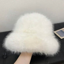 将图片加载到图库查看器,Wide Brim Fluffy Bucket Hat