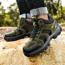 将图片加载到图库查看器,Winter Ankle Boots Mens Snow Warm Fur Leather Hiking Boots Outdoor Hunting Men's Work Warm Hiking Boots High Top Winter Outdoor Walking Lace Up Anti-Slip Breathable Ankle Booties For Mens