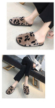 将图片加载到图库查看器,Winter Cotton Slippers Women Leopard Shoes Fashion Fur Slides For Home Comfort Warm Womens Slippers Non-slip Fuzzy House Memory Foam Slippers Furry Fur Lined Bedroom Slippers