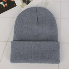 将图片加载到图库查看器,Winter Hats for Women Men New Beanies Knitted Solid Cool Hat Girls Autumn Female Beanie Warm Casual Cap For Winter Comfortable Soft Daily Slouchy Beanies Stylish Cool Hats For Girls And Boys