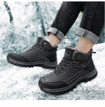 Load image into Gallery viewer, Winter Mens Boots Plush Warm Snow Boots Waterproof Outdoor Short Boots Leather Ankle Hiking Boots Mens Waterproof Outdoor Snow Boots Winter Cold Weather Shoes