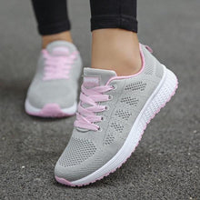 将图片加载到图库查看器,Women Casual Fashion Breathable Walking Mesh Flat Shoes White Sneakers Summer New Fashion Women's Vulcanized Running Sneakers Walking Tennis Shoes