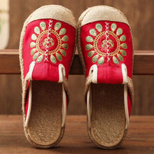 将图片加载到图库查看器,Women Casual Linen Handmade Mules Flat Slippers Retro Vegan Summer Canvas Comfortable Espadrille New Women Shoes Slides Flat Summer Style Handmade Retro Slippers