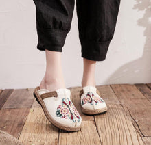 将图片加载到图库查看器,Women Casual Linen Handmade Mules Flat Slippers Retro Vegan Summer Canvas Comfortable Espadrille New Women Shoes Slides Flat Summer Style Handmade Retro Slippers