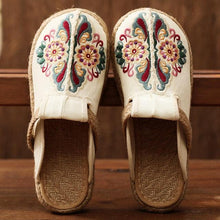 将图片加载到图库查看器,Women Casual Linen Handmade Mules Flat Slippers Retro Vegan Summer Canvas Comfortable Espadrille New Women Shoes Slides Flat Summer Style Handmade Retro Slippers
