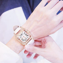 Load image into Gallery viewer, Women Diamond Watch Starry Square Dial Bracelet Watches Set Ladies Leather Band Quartz Wristwatch Minimalist Transparent Leather Watch For Girls Band Casual Analog Quartz Ladies Watch