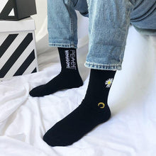 将图片加载到图库查看器,Women Korea Funny Socks Long Socks Black Cool Socks Harajuku GD Hip Hop Cotton Skateboard Socks Men New Trend Daisy Socks Men