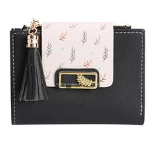 Load image into Gallery viewer, Women Pink PU Leather Short Wallet Trendy New Fashion Vintage Mini Purses Cute Feather Design Wallets