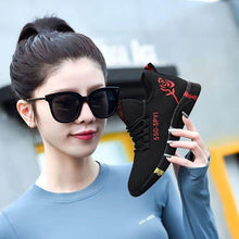 将图片加载到图库查看器,Women's Breathable Non-slip Platform Fashion Autumn New Casual Running Shoes Black Sneakers Lightweight Mesh Tennis Sneaker Fashion Athletic Walking Shoes