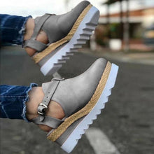 Load image into Gallery viewer, Women's Sandals Vintage Shoes Buckle Strap Straw Thick Bottom Flats Platform Sandals Flock Retro Shoes Woman Buckle Strap Straw Thick Bottom Party Flatform Sandals