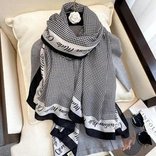 Load image into Gallery viewer, Women Scarf Leopard Print Cotton Large Size Scarfs For Winter Shawls Winter Warm Casual Wear For Women Lovely Floral Tassel Cotton ab Shawls Lady Silk Wraps Scarves