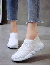 将图片加载到图库查看器,Women Slip On White Sneakers Vulcanize Shoes Super Light Women Casual Breathable Walking Shoes Lightweight Running Shoes Mesh Workout Casual Espadrilles Sports Sneakers
