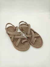 将图片加载到图库查看器,Women Summer Straw Rope Mesh Sandals Cross Tied Flat Sea Beach Casual Light Multi Elegant Design Flip Flop Trend Fashion High Quality Handmade Natural Comfortable Walking Sandals With Arch Support For Women