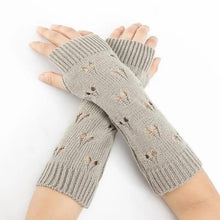 Load image into Gallery viewer, Women Vintage Gloves Hand Warmer Winter Gloves Women Arm Heart Mitten Warm Fingerless Gloves