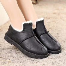 Load image into Gallery viewer, Women Winter Warm Luxury Shoes Waterproof Plush Leather Cotton Shoes Daily Home Non-slip Soft Sole Plush Lining Shoes Warm Fur Lined Booties Lace Up Flat Platform Elegant Comfortable Black Shoes