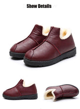 Load image into Gallery viewer, Women Winter Warm Luxury Shoes Waterproof Plush Leather Cotton Shoes Daily Home Non-slip Soft Sole Plush Lining Shoes Warm Fur Lined Booties Lace Up Flat Platform Elegant Comfortable Black Shoes