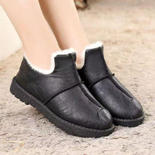 Load image into Gallery viewer, Women Winter Warm Luxury Shoes Waterproof Plush Leather Cotton Shoes Daily Home Non-slip Soft Sole Plush Lining Shoes Warm Fur Lined Booties Lace Up Flat Platform Elegant Comfortable Black Shoes